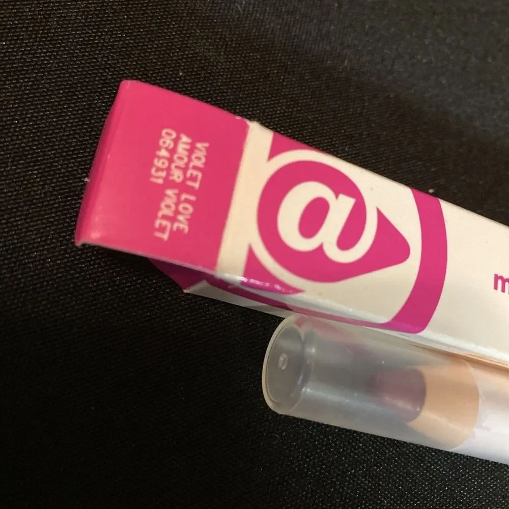 Mary Kay At Play Lip Crayon Violet Love